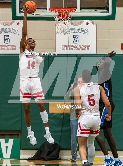Thumbnail 1 in Hamilton Southeastern @ Lawrence North photogallery.