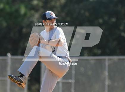 Thumbnail 1 in Weeki Wachee vs Bishop McLaughlin Catholic (Bay Area Baseball Fall Ball Classic) photogallery.