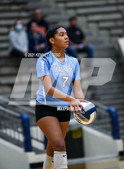 Thumbnail 2 in Harlan vs. Brandeis (UIL Region 4 Semi-Final) photogallery.