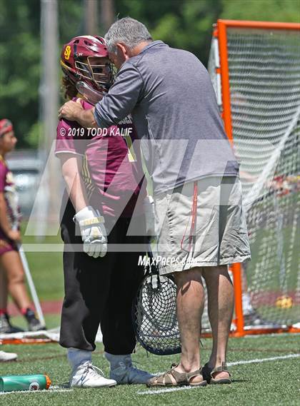 Thumbnail 3 in East Lyme vs. St. Joseph (CIAC Class M Final) photogallery.