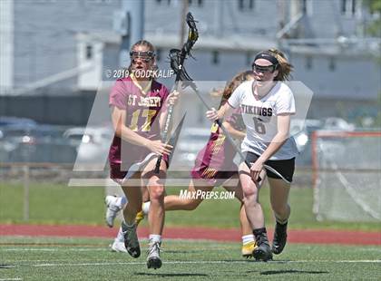 Thumbnail 2 in East Lyme vs. St. Joseph (CIAC Class M Final) photogallery.