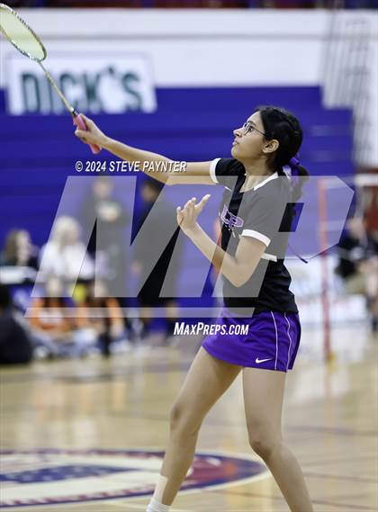 Thumbnail 1 in AIA D1/D2 Badminton Finals (Singles/Doubles) photogallery.