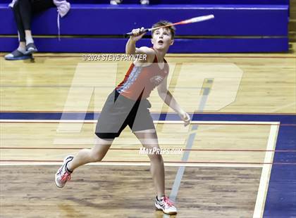 Thumbnail 3 in AIA D1/D2 Badminton Finals (Singles/Doubles) photogallery.