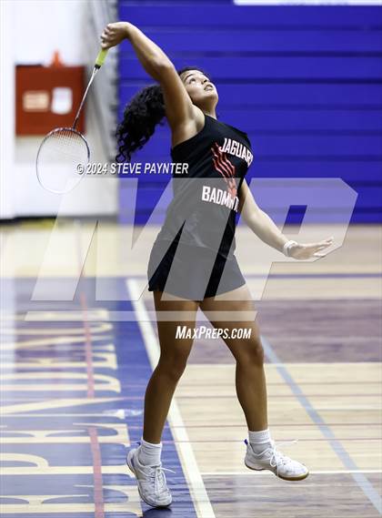 Thumbnail 3 in AIA D1/D2 Badminton Finals (Singles/Doubles) photogallery.
