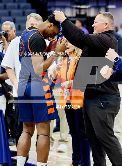 Thumbnail 1 in Roosevelt vs Archbishop Riordan (CIF State Open Div. Final) photogallery.