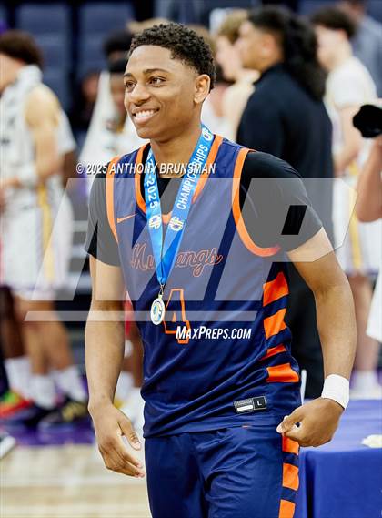 Thumbnail 1 in Roosevelt vs Archbishop Riordan (CIF State Open Div. Final) photogallery.
