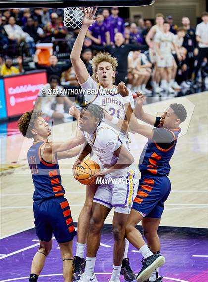 Thumbnail 3 in Roosevelt vs Archbishop Riordan (CIF State Open Div. Final) photogallery.