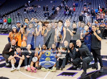 Thumbnail 3 in Roosevelt vs Archbishop Riordan (CIF State Open Div. Final) photogallery.
