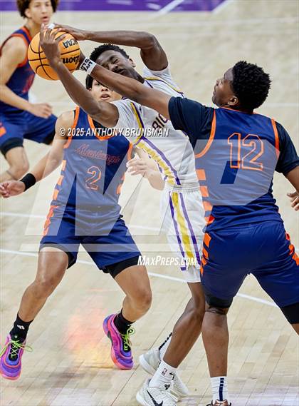 Thumbnail 2 in Roosevelt vs Archbishop Riordan (CIF State Open Div. Final) photogallery.