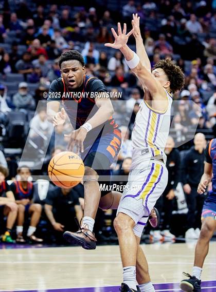 Thumbnail 1 in Roosevelt vs Archbishop Riordan (CIF State Open Div. Final) photogallery.