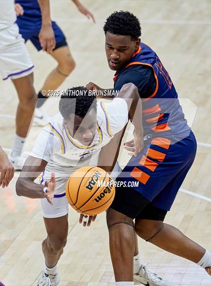 Thumbnail 3 in Roosevelt vs Archbishop Riordan (CIF State Open Div. Final) photogallery.
