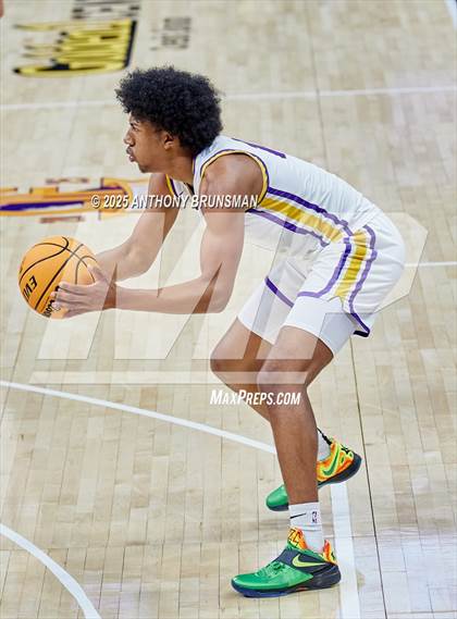 Thumbnail 1 in Roosevelt vs Archbishop Riordan (CIF State Open Div. Final) photogallery.
