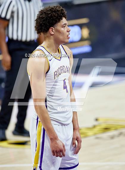 Thumbnail 1 in Roosevelt vs Archbishop Riordan (CIF State Open Div. Final) photogallery.