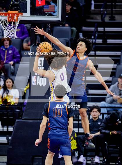 Thumbnail 1 in Roosevelt vs Archbishop Riordan (CIF State Open Div. Final) photogallery.