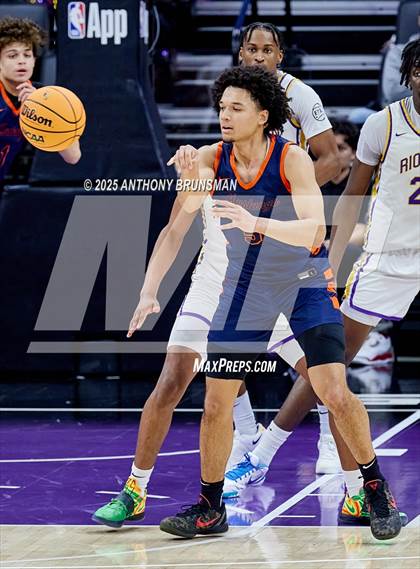 Thumbnail 1 in Roosevelt vs Archbishop Riordan (CIF State Open Div. Final) photogallery.