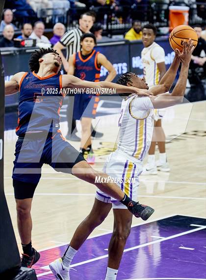 Thumbnail 2 in Roosevelt vs Archbishop Riordan (CIF State Open Div. Final) photogallery.