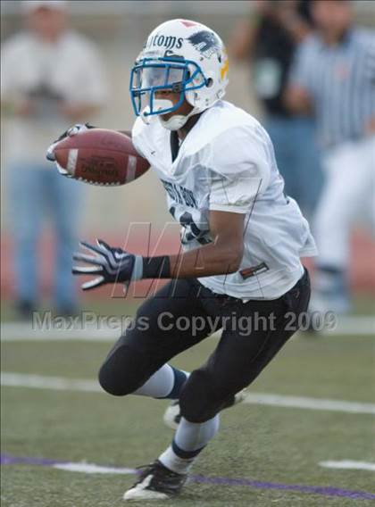 Thumbnail 1 in  Southern California Fiesta Bowl photogallery.