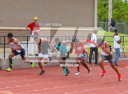 Thumbnail 1 in Bojangles Track and Field Classic (Track Events) photogallery.