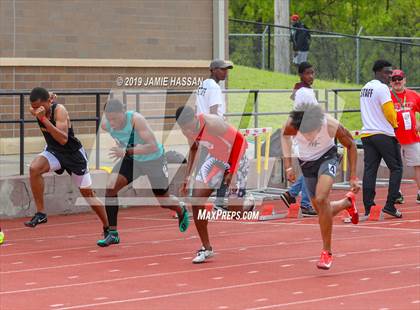 Thumbnail 2 in Bojangles Track and Field Classic (Track Events) photogallery.