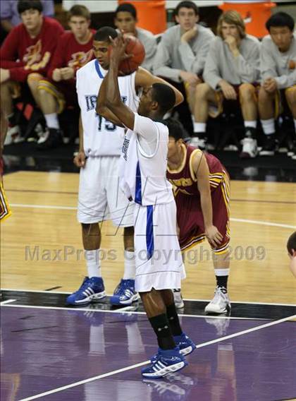 Thumbnail 1 in Ocean View vs. Sacred Heart Cathedral (CIF State D3 Final) photogallery.