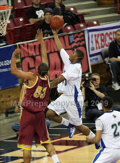 Thumbnail 1 in Ocean View vs. Sacred Heart Cathedral (CIF State D3 Final) photogallery.