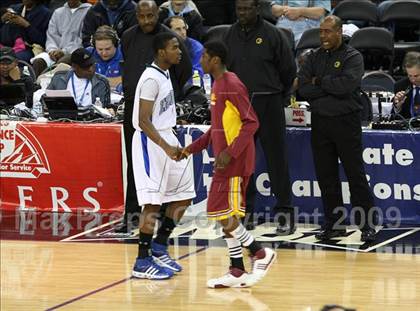 Thumbnail 2 in Ocean View vs. Sacred Heart Cathedral (CIF State D3 Final) photogallery.