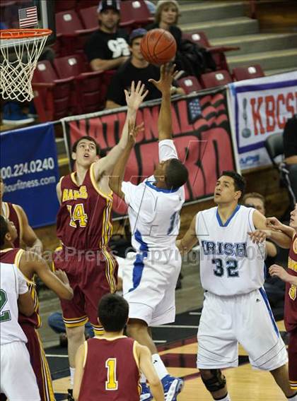 Thumbnail 2 in Ocean View vs. Sacred Heart Cathedral (CIF State D3 Final) photogallery.
