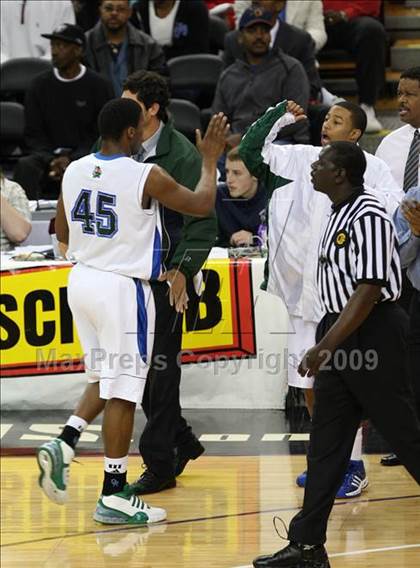 Thumbnail 2 in Ocean View vs. Sacred Heart Cathedral (CIF State D3 Final) photogallery.
