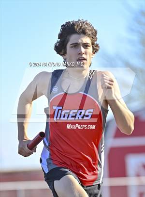 Mt. Vernon @ Fishers (4 x 1600 Meter) 