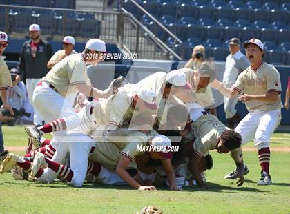 Thumbnail 2 in Mission Hills vs. Parker (CIF SDS D2 Final) photogallery.