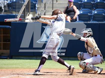 Thumbnail 3 in Mission Hills vs. Parker (CIF SDS D2 Final) photogallery.