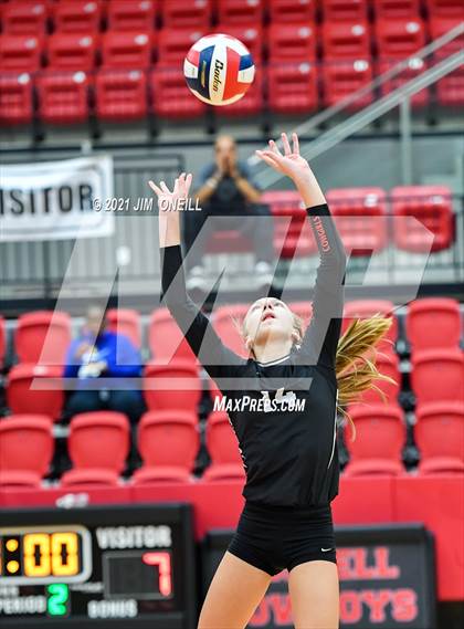 Thumbnail 2 in Lewisville @ Coppell photogallery.