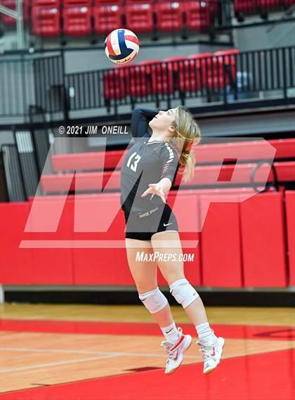 Thumbnail 3 in Lewisville @ Coppell photogallery.