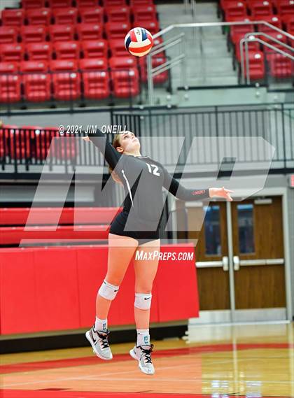 Thumbnail 2 in Lewisville @ Coppell photogallery.