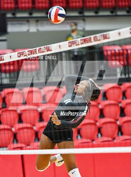 Thumbnail 1 in Lewisville @ Coppell photogallery.