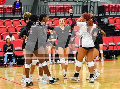 Thumbnail 1 in Lewisville @ Coppell photogallery.