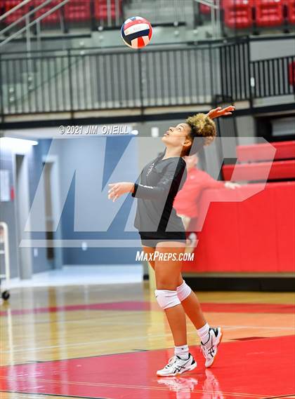 Thumbnail 1 in Lewisville @ Coppell photogallery.