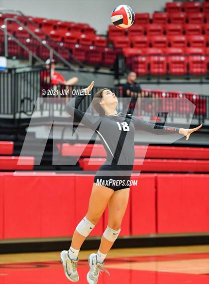 Thumbnail 2 in Lewisville @ Coppell photogallery.