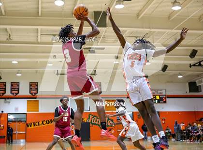 Thumbnail 1 in Douglas Byrd @ South View photogallery.