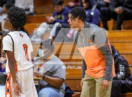 Thumbnail 1 in Douglas Byrd @ South View photogallery.