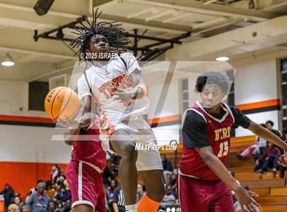 Thumbnail 3 in Douglas Byrd @ South View photogallery.