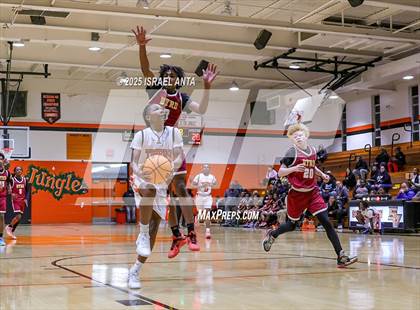 Thumbnail 1 in Douglas Byrd @ South View photogallery.