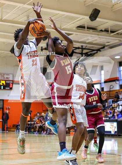 Thumbnail 1 in Douglas Byrd @ South View photogallery.