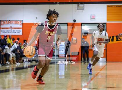 Thumbnail 2 in Douglas Byrd @ South View photogallery.