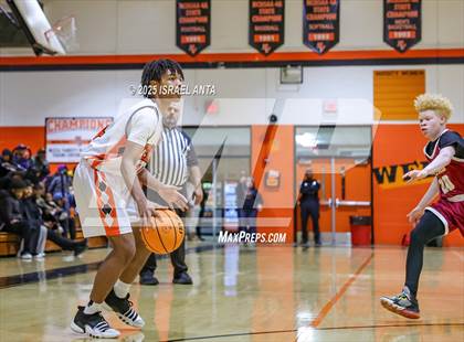Thumbnail 2 in Douglas Byrd @ South View photogallery.