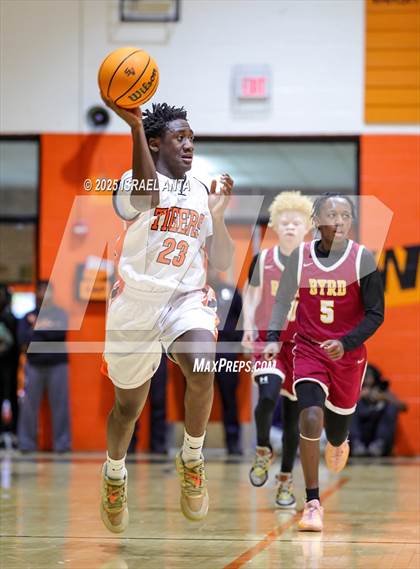 Thumbnail 1 in Douglas Byrd @ South View photogallery.