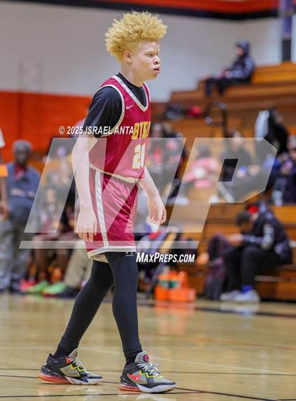 Thumbnail 3 in Douglas Byrd @ South View photogallery.
