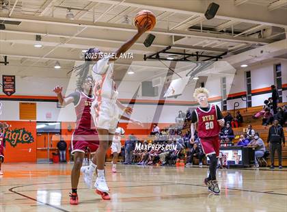 Thumbnail 1 in Douglas Byrd @ South View photogallery.
