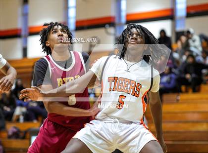 Thumbnail 1 in Douglas Byrd @ South View photogallery.