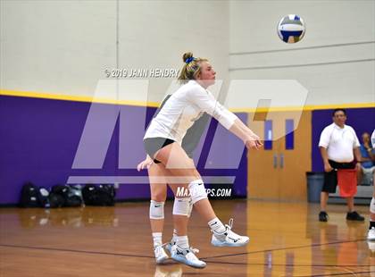 Thumbnail 2 in Vista Murrieta vs. Mercy (Durango Fall Classic) photogallery.
